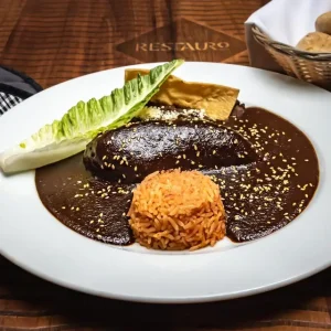 Explora esta guía y déjate llevar por los sabores que están redefiniendo la gastronomía en México.